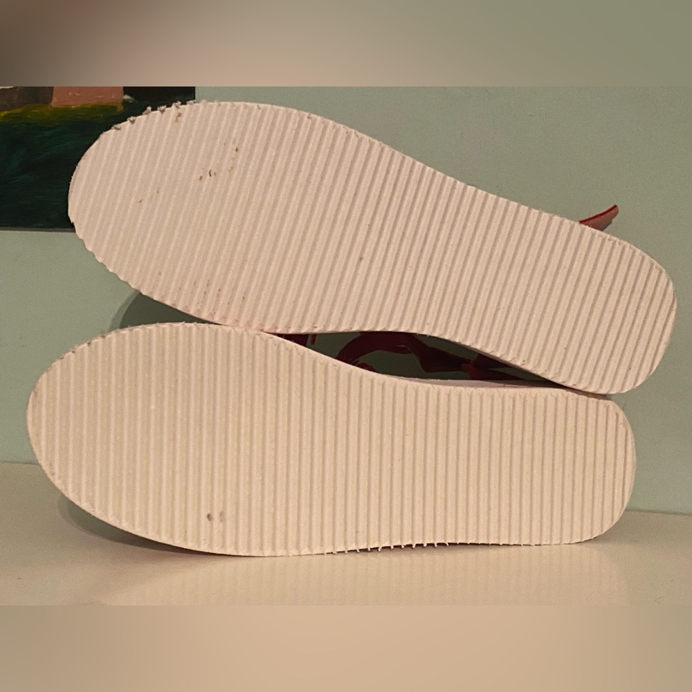 Sandals - Picture 3 of 15